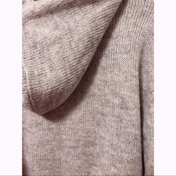 H&M Wool & Alpaca Blend Light Gray Hoodie - Picture 9 of 9